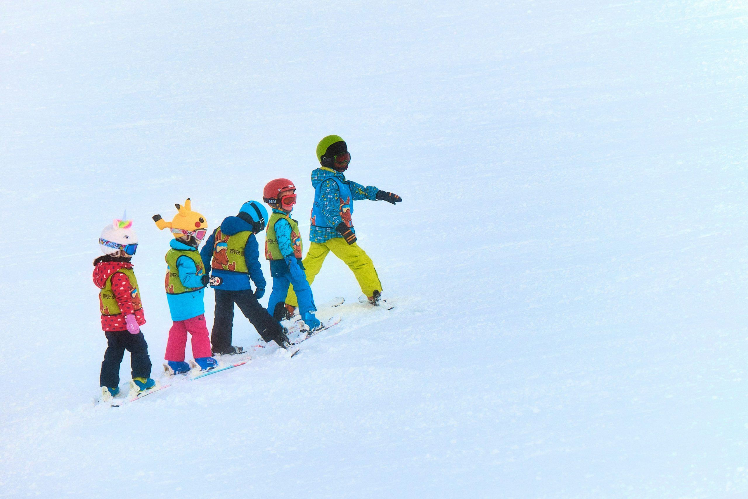 kids ski training