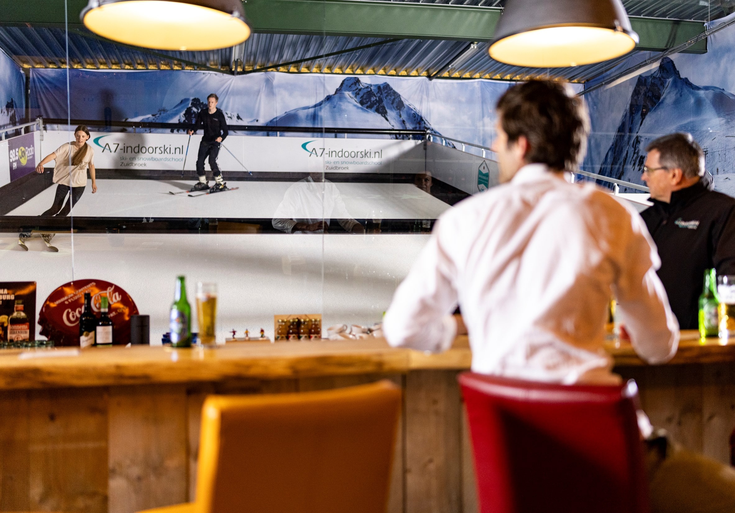 skiing-simulator-indoor skiing-simulator-indoor