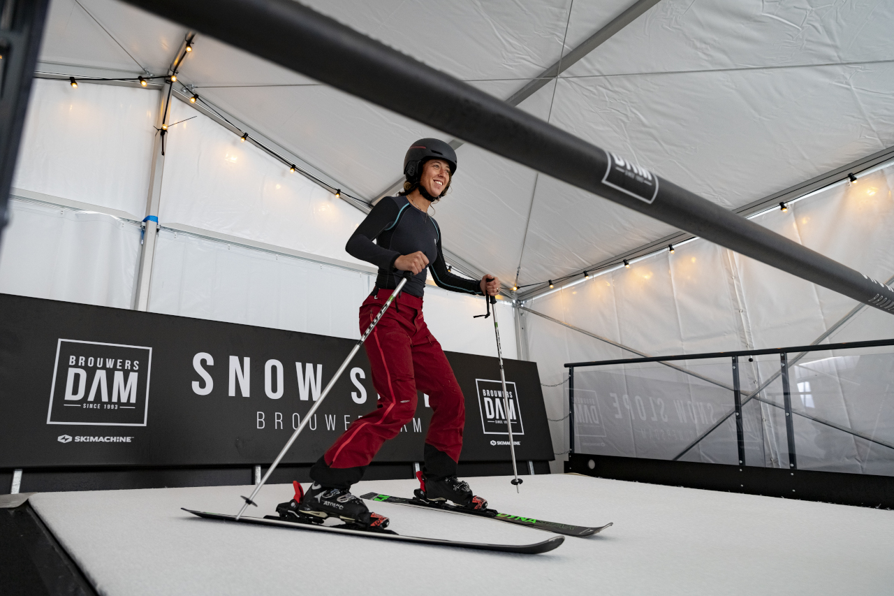 New-portable-skimachine-at-brouwersdam