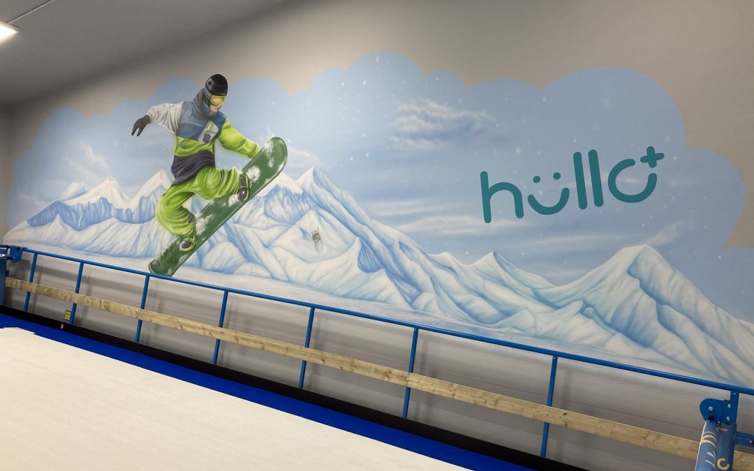 hullo-center-skiing