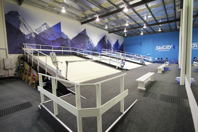 indoor-skiing-ski-center