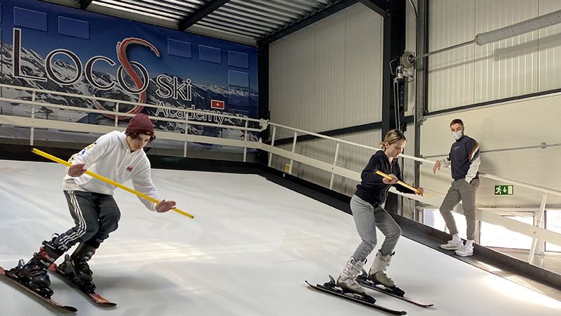 Loco Ski Academy Loco Ski Academy