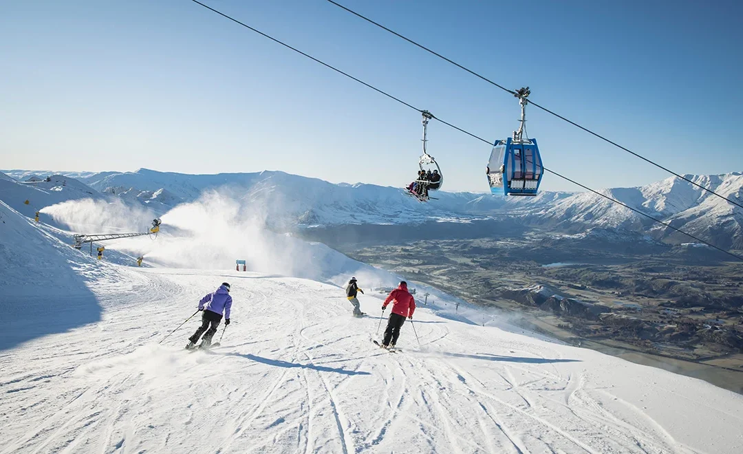 Skiing in New Zealand: Best Ski Resorts, Season & Travel Guide